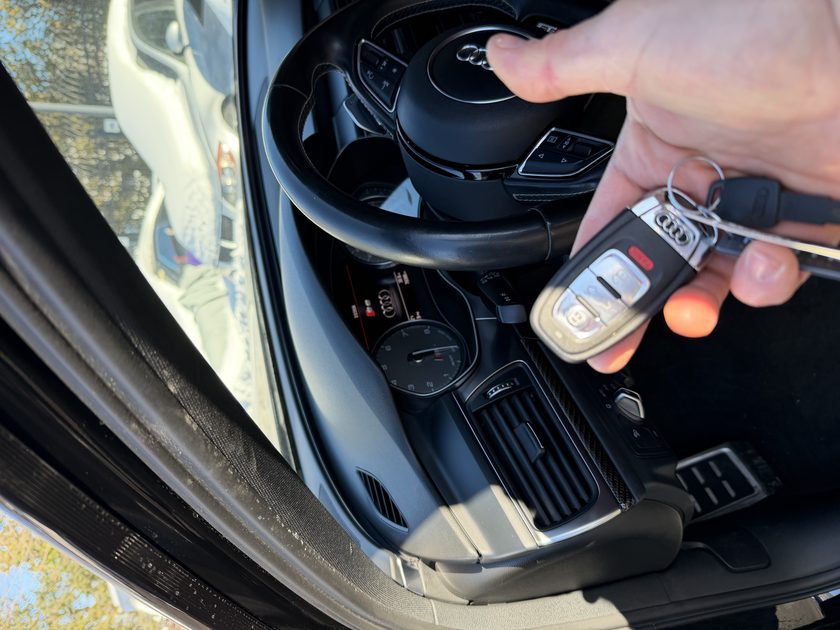 Audi key service Philadelphia — Smart Key — Interior Shot — Phila Locksmith