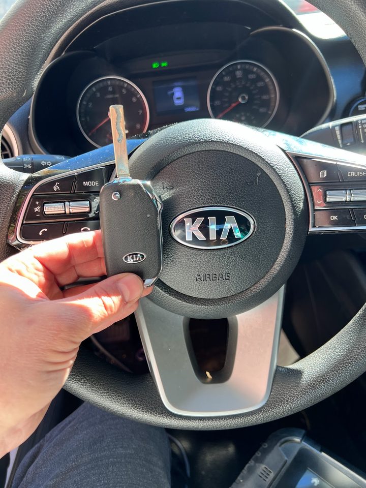 Kia key service Philadelphia — Flip Key Programmed — Phila Locksmith